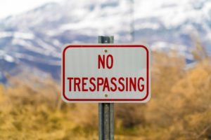 no trespassing